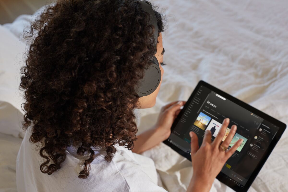 Microsoft Surface Surface Pro X MBM-00006 image gallery 1